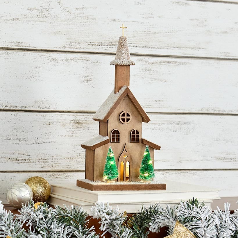 Lighted_Country_Church_Brown_2141312_zm2_cde689d1-04f3-4e94-ba8d-83f2561166e4